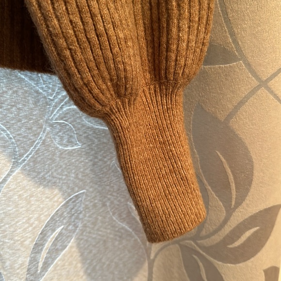 Promesa Sweatshirt - Picture 3 of 6